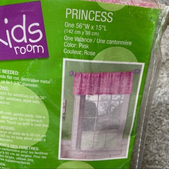 NWT Kids pink window valence - Picture 4 of 5